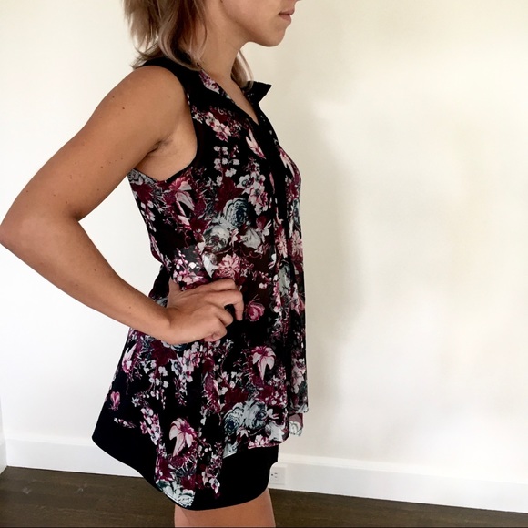 BCBG Floral Top - Picture 3 of 6